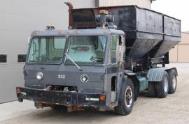 1992 CCC LOW ENTRY Grain Truck