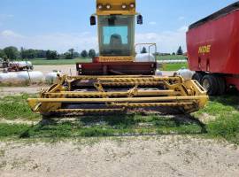 1990 New Holland 1499 Self-Propelled Windrowers an