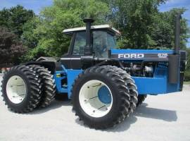 1990 Versatile 876 Tractor