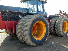 1989 Versatile 976 Tractor