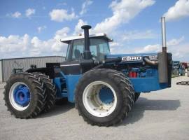 1989 Ford Versatile 946 Tractor