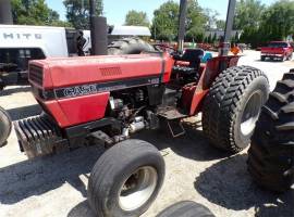 1985 Case IH 485 Tractor