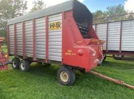 1985 H & S FB7418 Forage Wagon