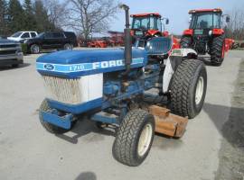 1984 Ford 1710 Tractor