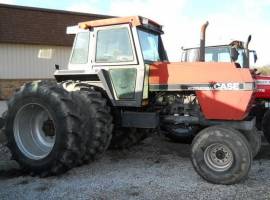 1983 Case IH 2594 Tractor