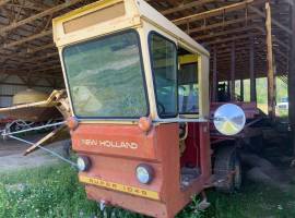 1982 New Holland Super 1049 Bale Wagons and Traile