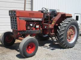 1981 International 786 Tractor