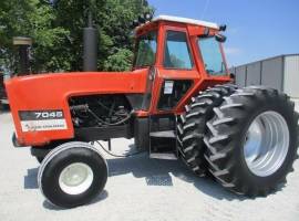 1981 Allis Chalmers 7045 Tractor