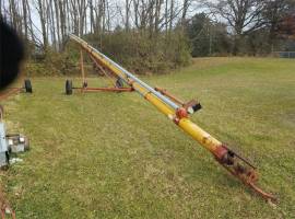 1977 Mayrath 8x51 Augers and Conveyor