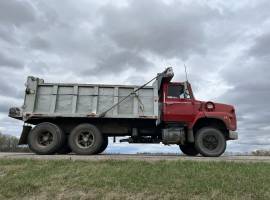 1976 Ford 9000