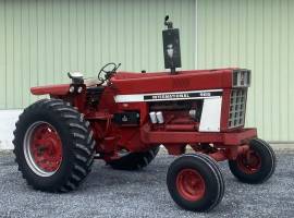 1975 International Harvester 966 Tractor
