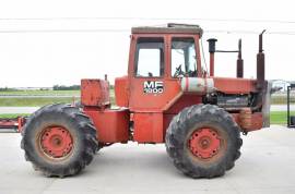 1975 Massey Ferguson 1800 Tractor