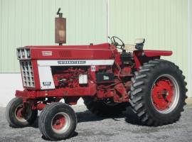 1971 International Harvester 966 Tractor