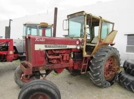 1969 International 1256 Tractor