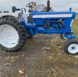 1968 Ford 5000 Tractor