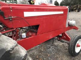 1965 Oliver 1650 Tractor
