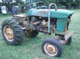 1961 John Deere 1010RS Tractor