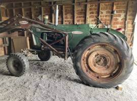 1959 Oliver 770 Tractor
