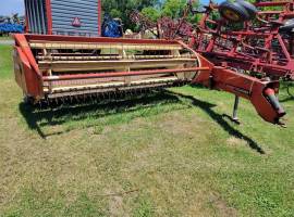 Hesston 1090 Pull-Type Windrowers and Swather