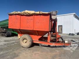 United Farm Tools 400 Grain Cart