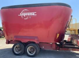 Supreme International 1600T Grinders and Mixer