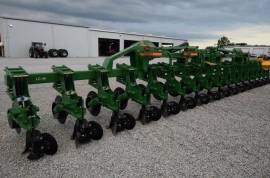 Great Plains LC40 Cultivator