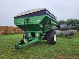 Brent 672 Grain Cart