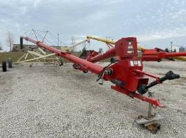 Farm King 1070 Augers and Conveyor