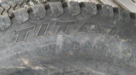 Titan 41x14.00-20 Wheels / Tires / Track