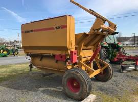 1900 Haybuster 2655 Grinders and Mixer