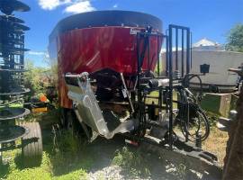 Cloverdale 500T Grinders and Mixer