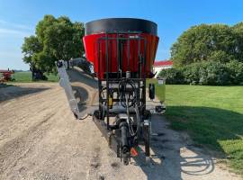 2022 Cloverdale 310T Feed Wagon
