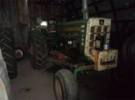 Oliver 1750 Tractor