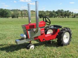 International Harvester 966 Tractor