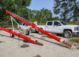 2022 Buhler Farm King 1036 Augers and Conveyor