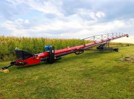 2022 Universal 22120 Augers and Conveyor