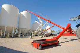 2022 Farm King 1070 Augers and Conveyor