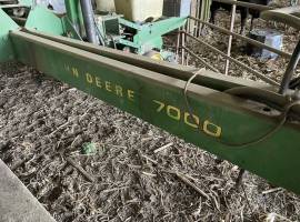 John Deere 7000 Planter