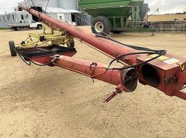 Farm King 1050 Augers and Conveyor