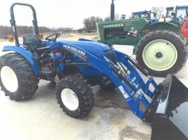 New Holland BOOMER 55 Tractor