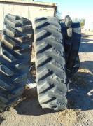 Camoplast 1R1321 Wheels / Tires / Track