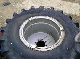 Goodyear 73x44.00-32NHS Wheels / Tires / Track
