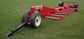 Notch BT10-30K Bale Wagons and Trailer