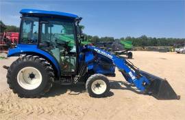 New Holland Boomer 37 Tractor