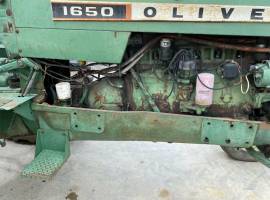 Oliver 1650 Tractor
