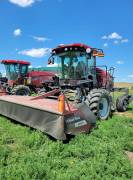 2022 MacDon M1240 Self-Propelled Windrowers and Sw