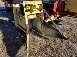 New Holland 1068 Bale Wagons and Trailer