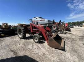 Case IH 585 Tractor