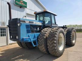 Ford Versatile 946 Tractor