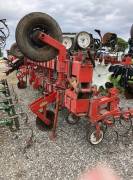 Yetter 4193 Cultivator